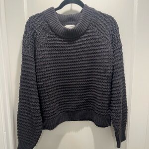 Universal Thread sweater
